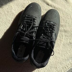 Nike Men's Black Sneakers